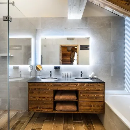 Apartment Chalet Soelden: A Fusion Of Tradition And Modern *